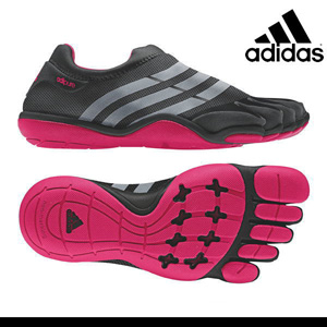 Picking the most effective shoes for crossfit for your exercise of the day needs to be figured out by a variety of factors: convenience, weight
