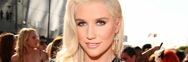 kesha-vma-2012