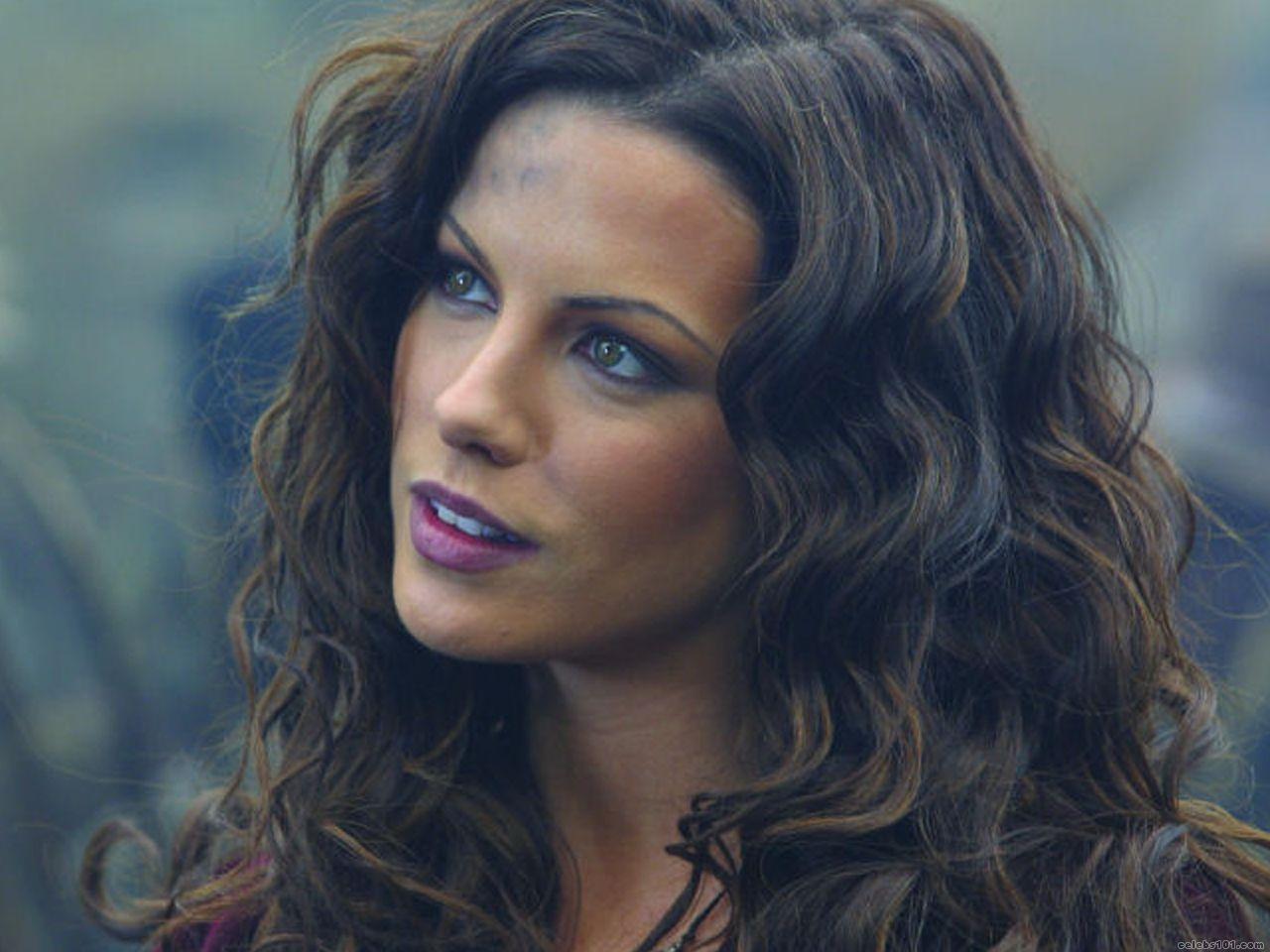 http://static.tumblr.com/7b439240ab77e8ede5c37a54cf7dc4f8/o7pzkrm/hpGmr693r/tumblr_static_kate-beckinsale-kate-beckinsale-4731723-1280-960.jpg