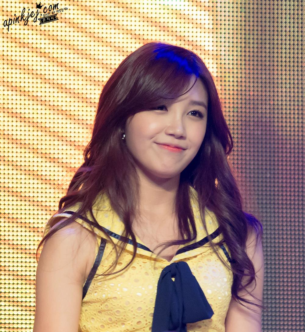 Dating alone eunji apink