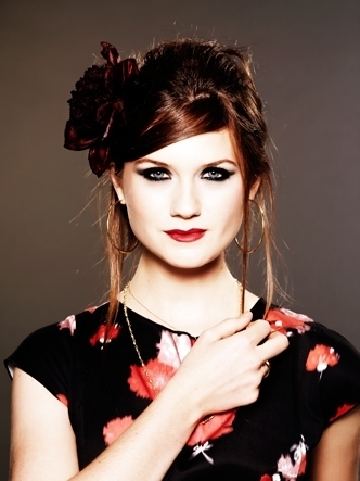 bonnie wright
