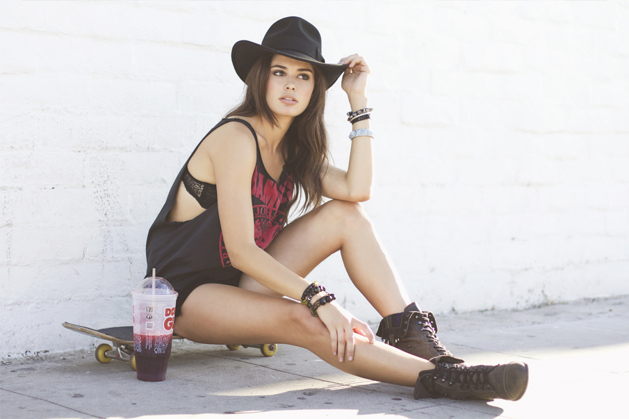 Imagem: www.jaredthomasphotography.com/location looks femininos com chapeu