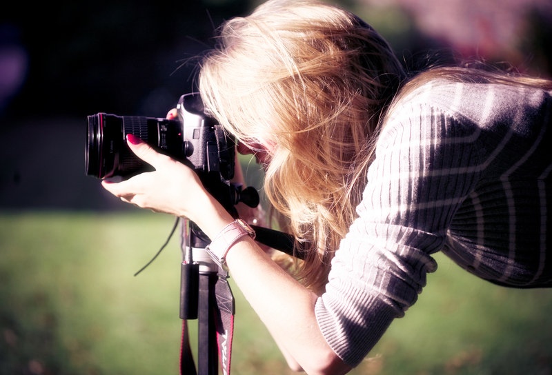 Imagem: www.weheartit.com garota com camera