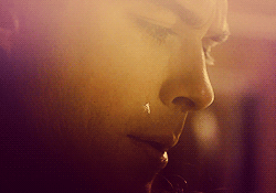 The girl of my dreams Damon_vendo_rose_moreta