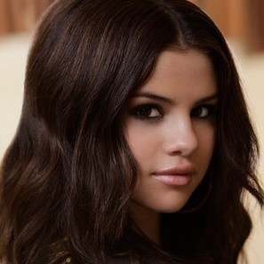 Selena Gomez Song    on Selena Gomez Round And Round 300 Jpg