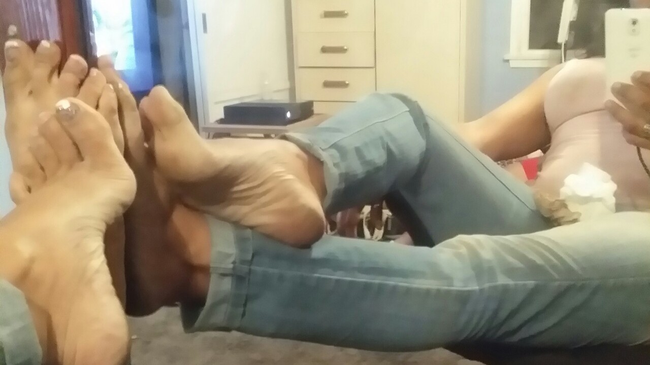 Miss Pretty Feet on Tumblr