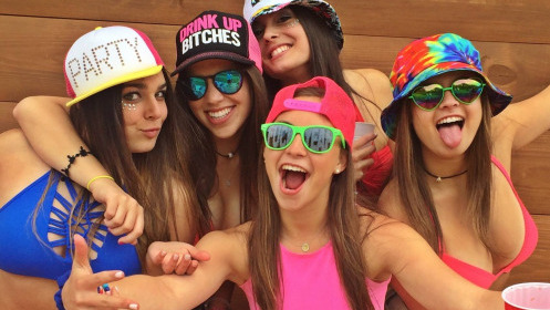 Cute College Girls Cute College Girls