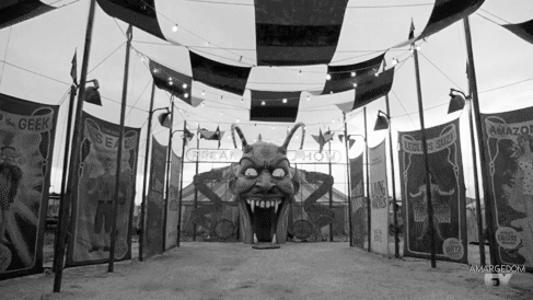 Resultado de imagem para gif freak show tumblr